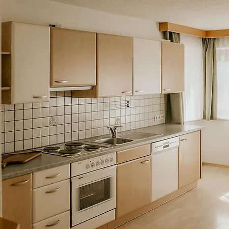 Kraftreich Apartments-2 By Interhome 公寓